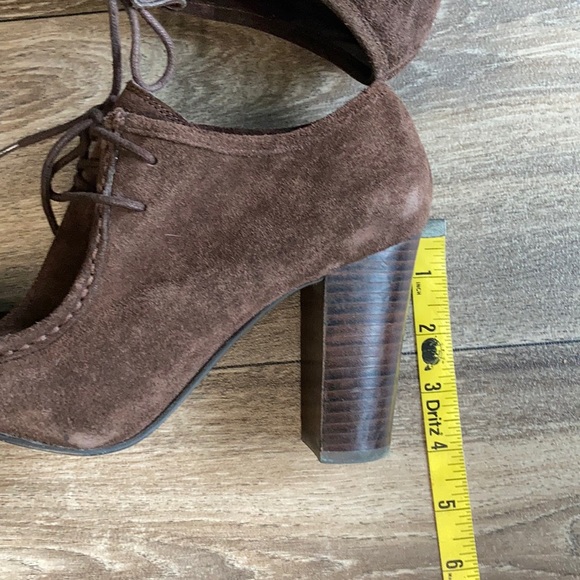 Lauren Ralph Lauren Brown Chunky Heel Bootie Sz 7 - Picture 8 of 10